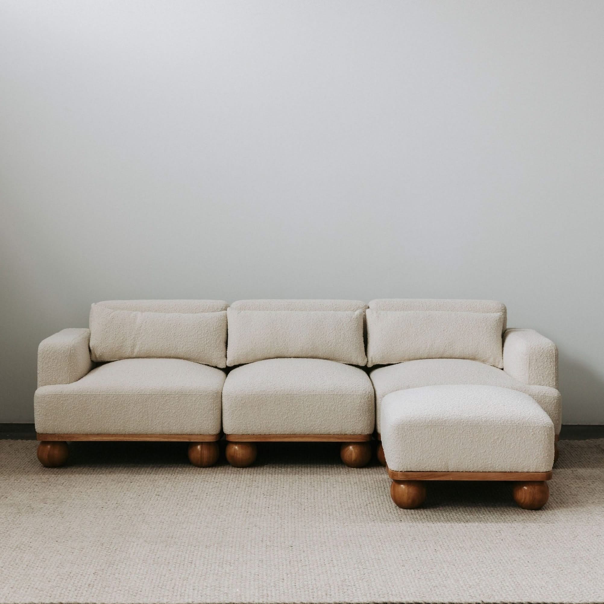 Solene Ottoman