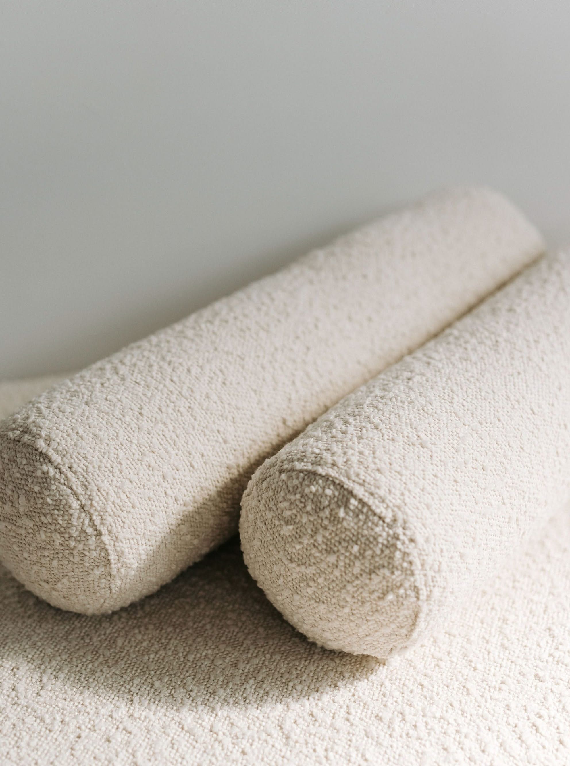 Léna Bolster Cushion