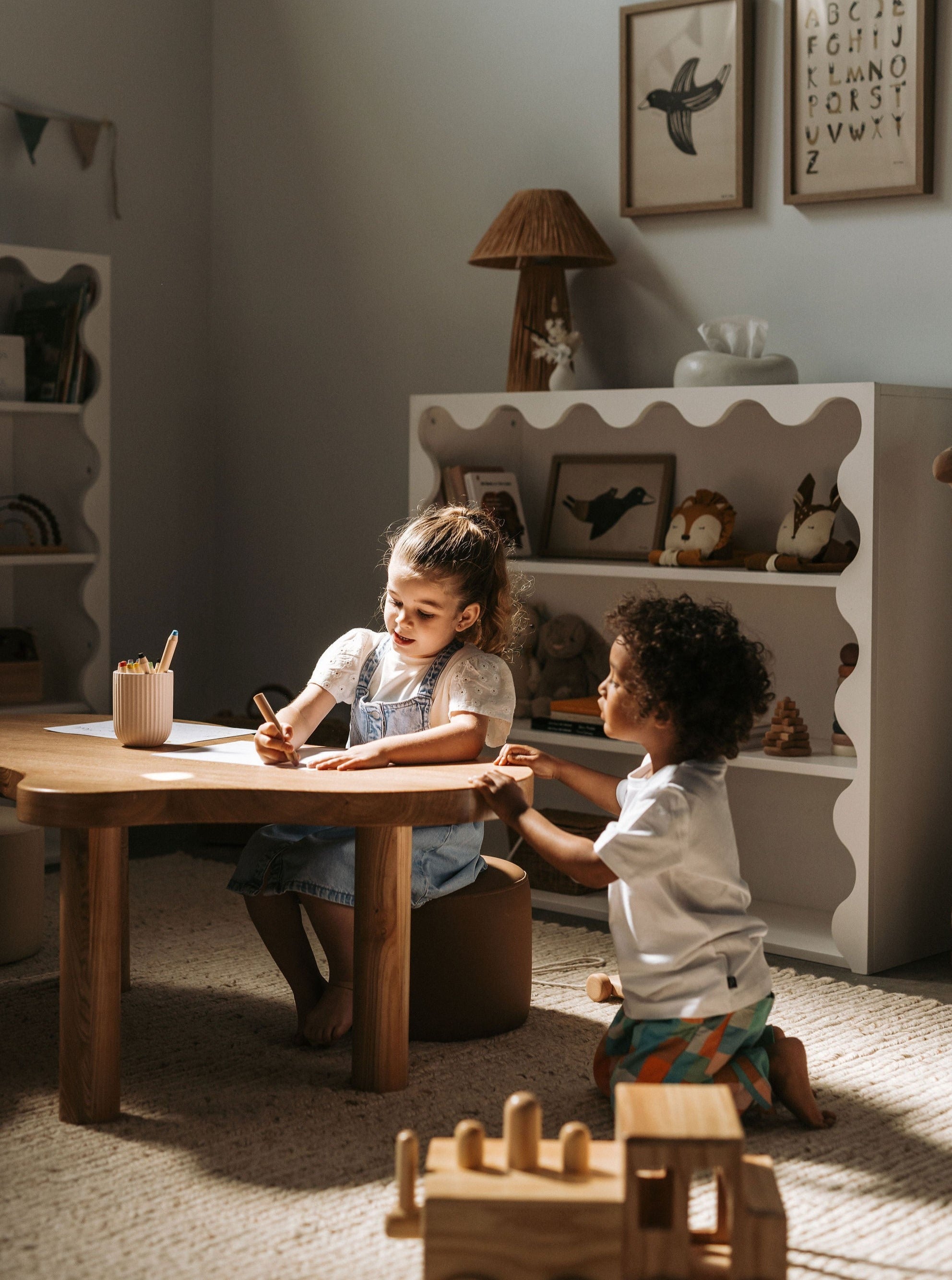 Léon Activity Table
