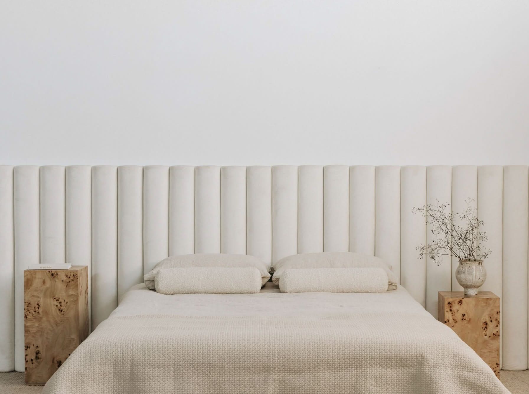 Léna Bolster Cushion