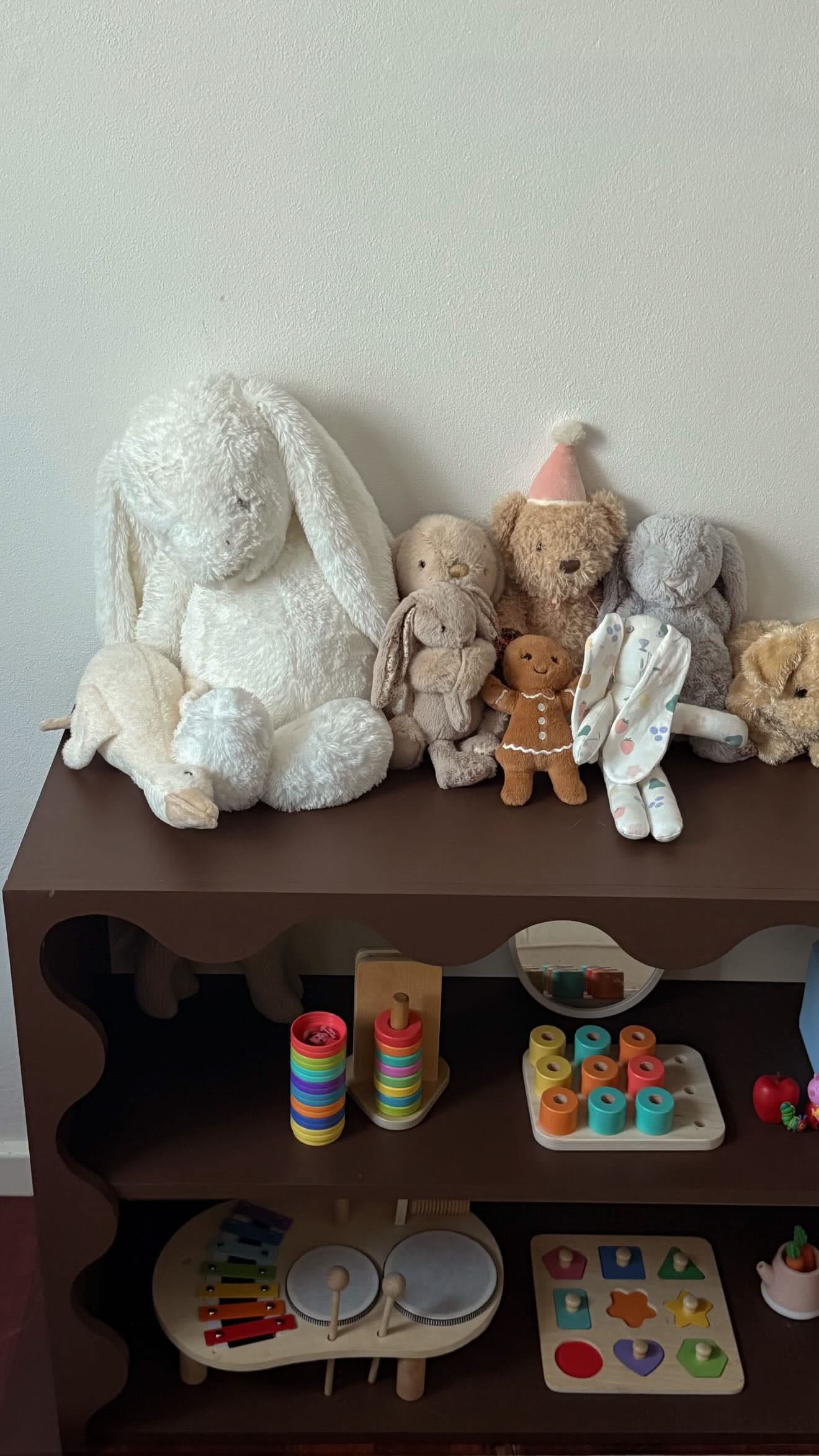 Chocolate Maddox Montessori Shelf