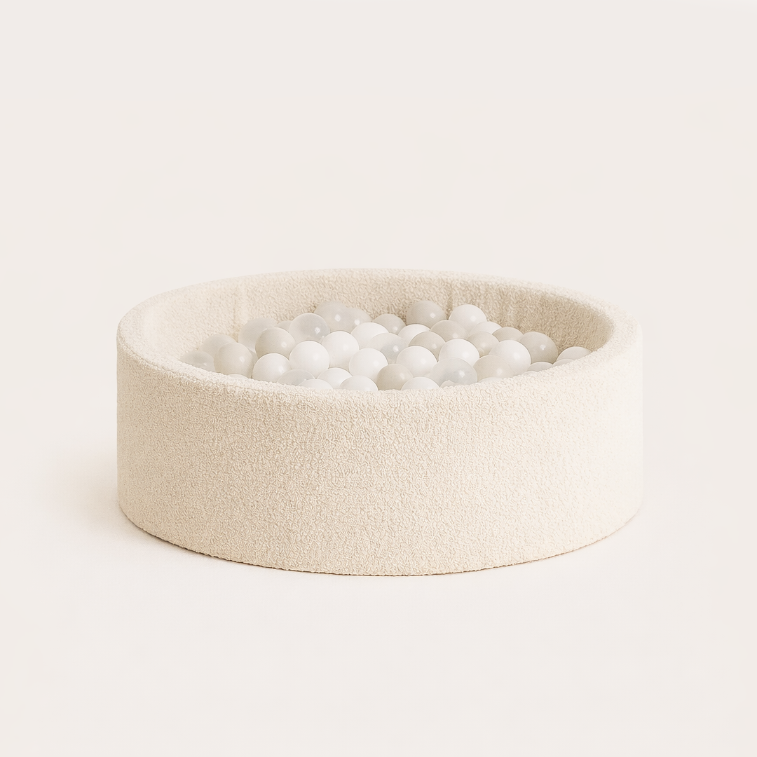 Bouclé Ball Pit
