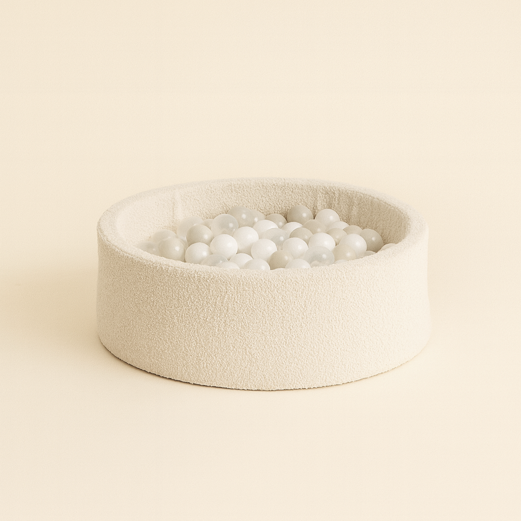 Bouclé Ball Pit