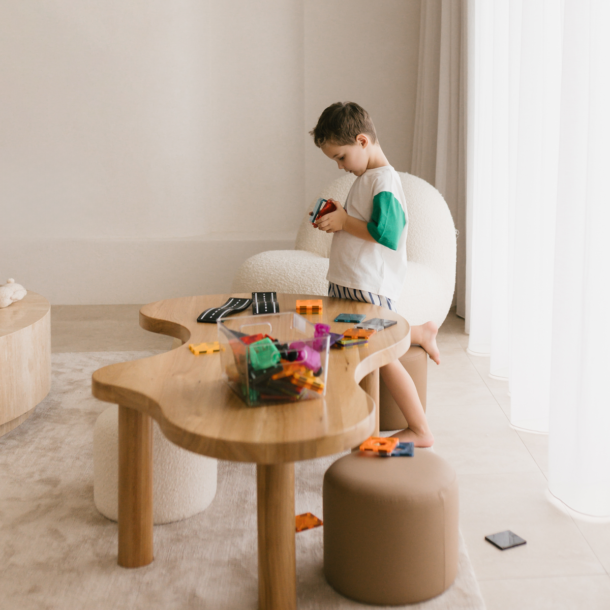 Léon Activity Table