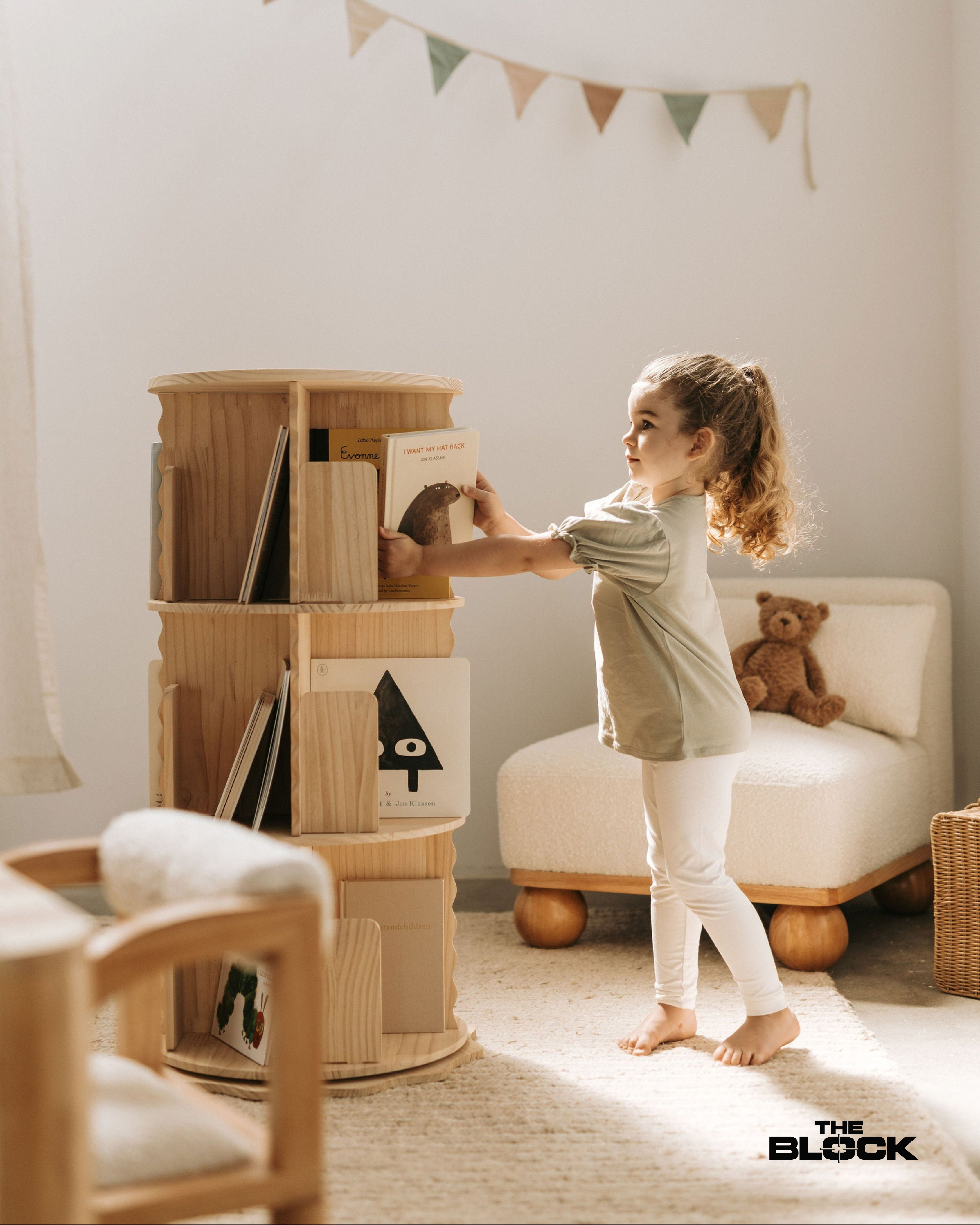 Malo Rotating Bookshelf