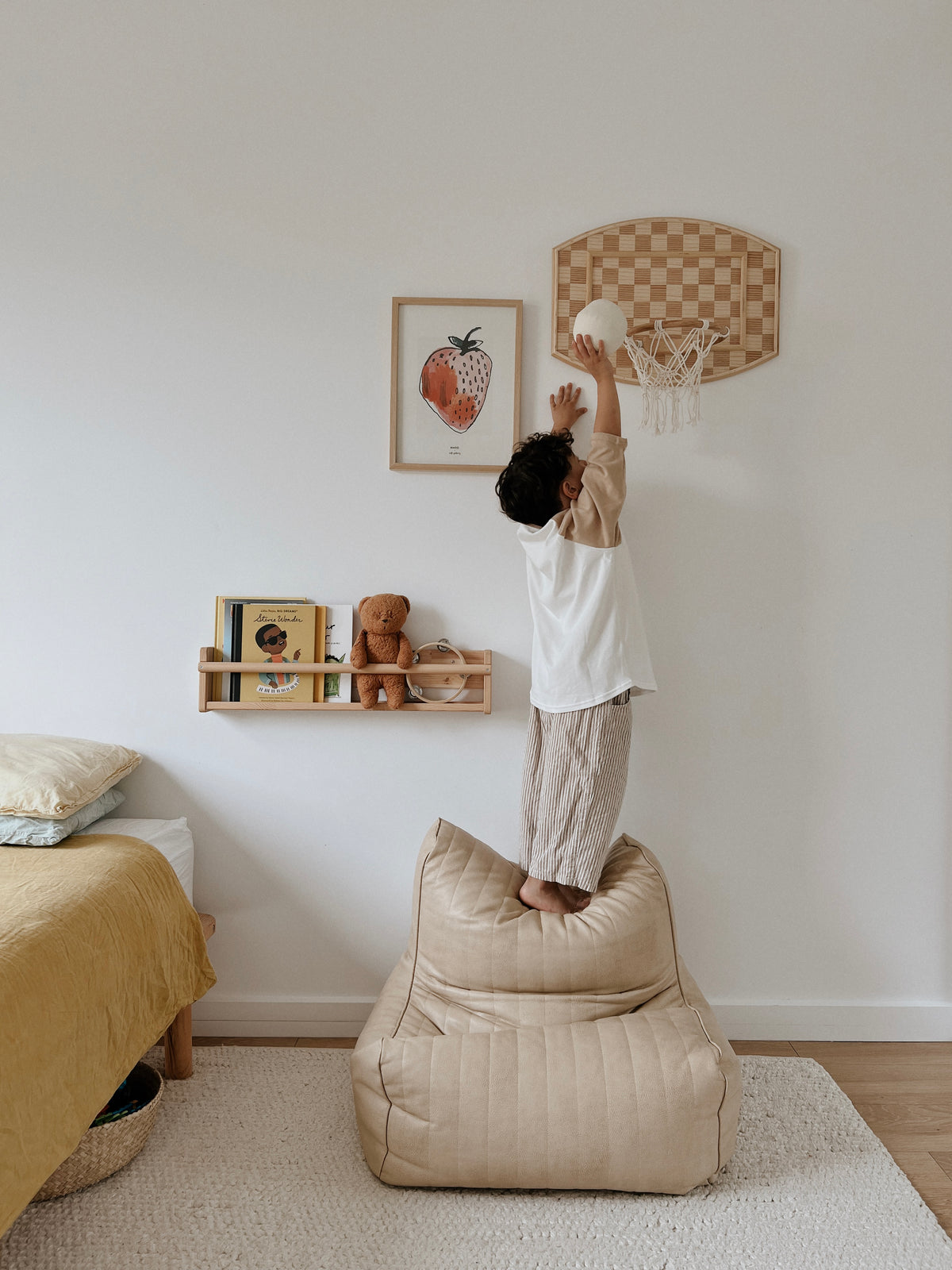 Quinn Basketball Hoop