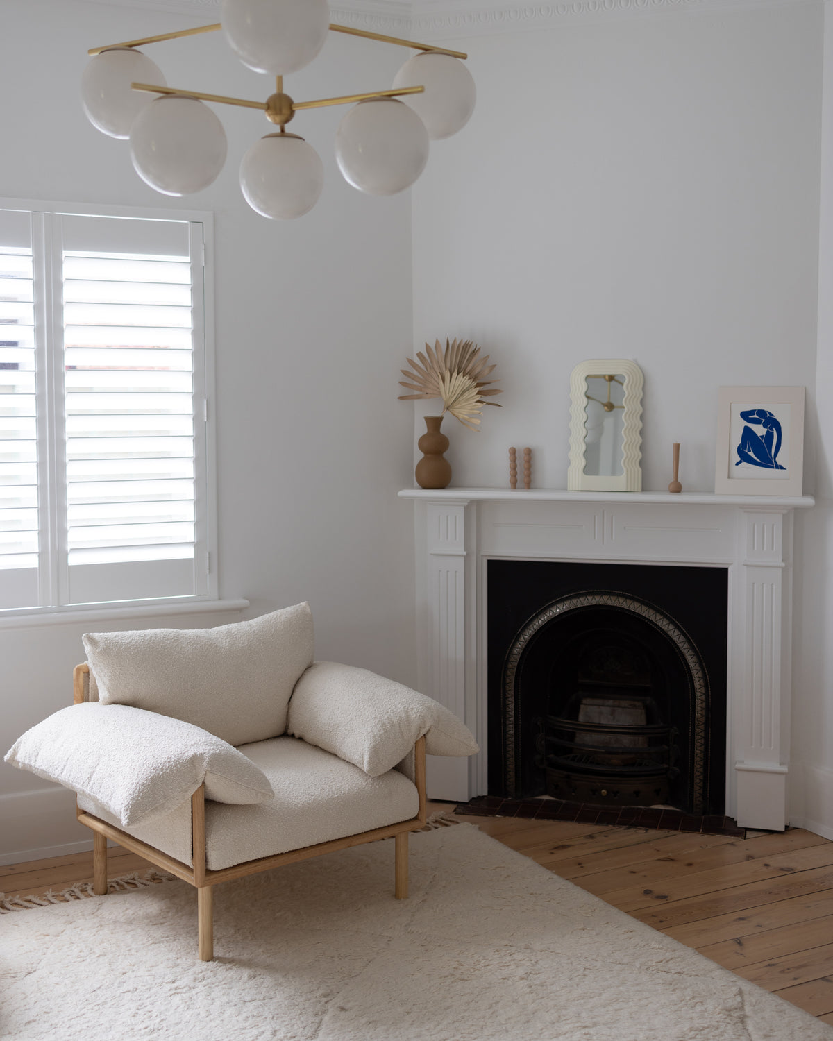 Jolié Rocker & Ottoman